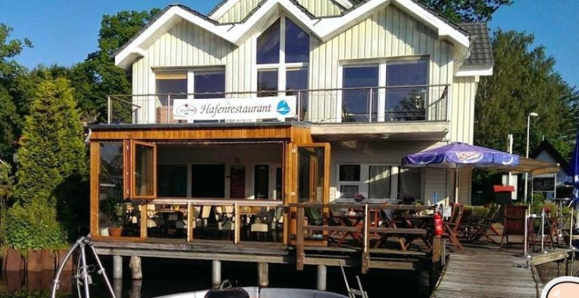 Modernes Mit 3 Schlafzimmern In Der Naehe Vom Scharmuetzelsee Ferienhaus Wendisch Rietz